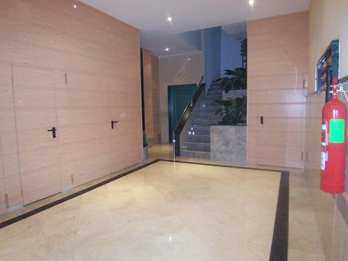 Apartamento Coliseo 阿尔姆尼卡 外观 照片